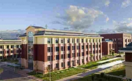 http://www.feixuegongzhu.com/school-124/document-id-333.html