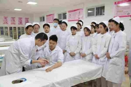 http://www.feixuegongzhu.com/school-187/document-id-421.html